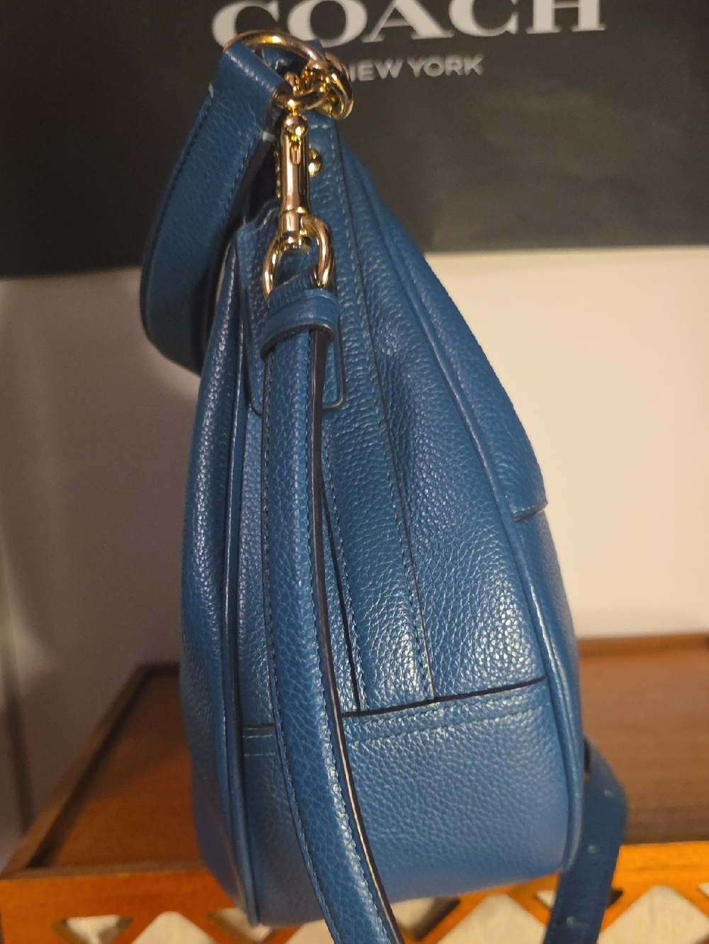 Coach Hadley  Teal Blue Hobo Shoulder / Crossbody - Picture 3 of 12